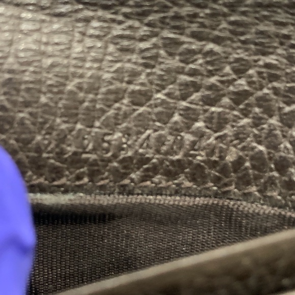 Gucci Brown GG Canvas Bifold Wallet Sku#85432 (Gently used, rubbing, stains) - Picture 9 of 15